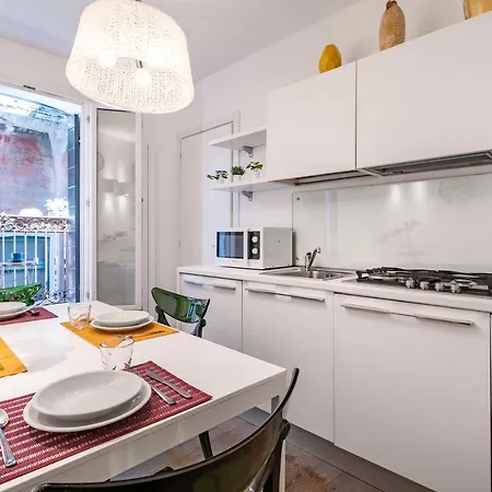 Cipriani Frari Canal View Apartment *