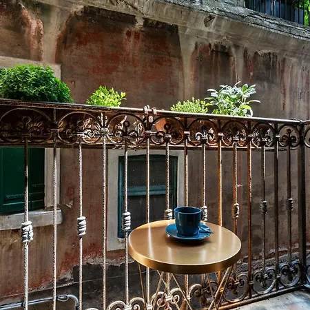Apartment Cipriani Frari Canal View Venice